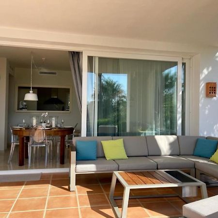 Al-401 Apartment In Alcazaba Lagoon Estepona Luaran gambar